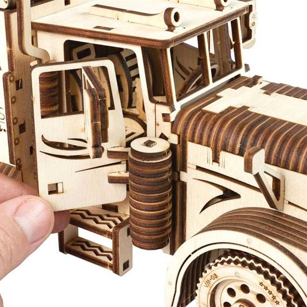 Дерев'яний механічний 3D конструктор Ugears Тягач VM-03 (70056) - Pampik - 4