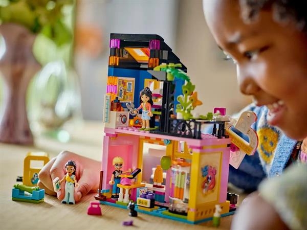 Конструктор LEGO Friends Крамниця вінтажного одягу (42614) - Pampik - 10
