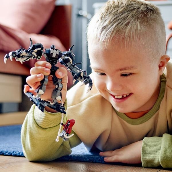 Конструктор LEGO Super Heroes Робот Венома vs. Майлз Моралез 134 деталі (76276) - Pampik - 2