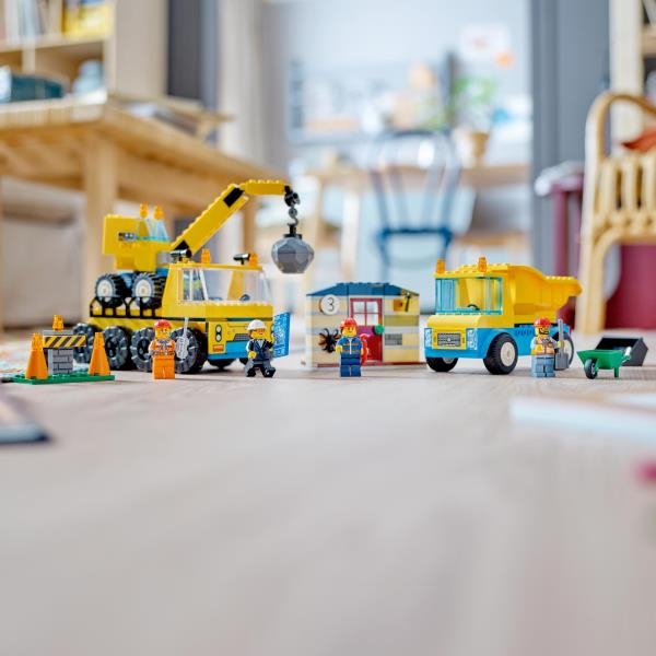 Конструктор LEGO City Construction Будівельні вантажівки та кулястий таран 235 деталей (60391) - Pampik - 7