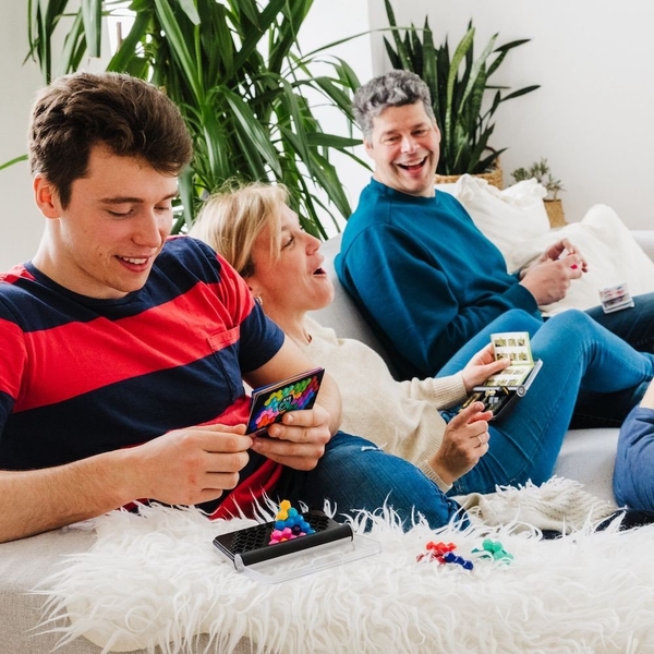 Настольная игра Smart Games IQ Грани (SG 479 UKR) - Pampik - 3