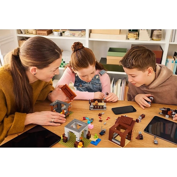 Конструктор LEGO Minecraft Аванпост розбійників і спустошувач, 665 деталей (21278) - Pampik - 15