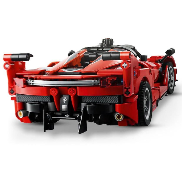 Конструктор LEGO Technic Ferrari FXX K, 897 деталей (42212) - Pampik - 8
