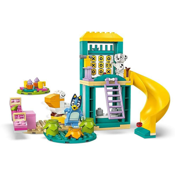 Конструктор LEGO Bluey Веселощі з Блуї та Хлоєю на ігровому майданчику, 104 деталі (11201) - Pampik - 4