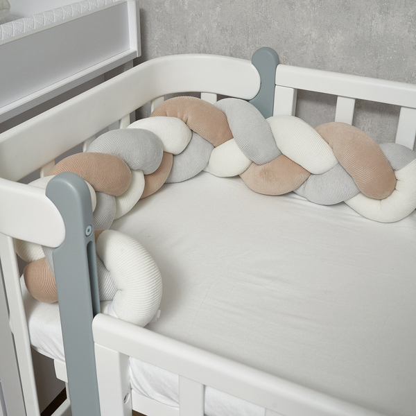 Бампер-косичка Twins Ego 3-прядна, велюр, 120 см, сірий-білий-бежевий (2020-K3-120E-1002) - Pampik