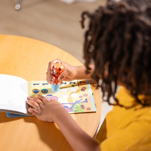 Набір з блокноту та штампу з наліпками Melissa & Doug Sticker WOW! Тигреня (SM93205/6074897) - Pampik - 7