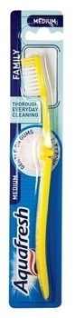 Зубная щетка Aquafresh Семейная средняя, 1 шт. - Pampik