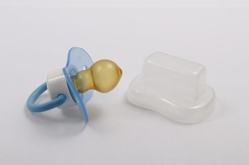 Пустушка Lindo латексна кругла для сну з ковпачком, в асортименті, 12+ - Pampik