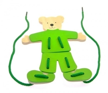 Шнуровка Goki Медведь с одеждой (58929) - Pampik - 4