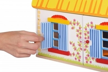 Ляльковий будиночок Goki з меблями (51742G) - Pampik - 5