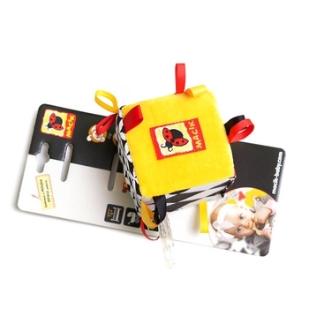 Брязкальце-кубик Масік Black & White (МС 010501-01) - Pampik - 4