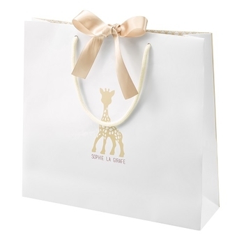 Подарочный набор Vulli Жирафа Софи Sophiesticated, погремушка-комфортер и игрушка-прорезыватель с подарочным пакетом и открыткой (2) - Pampik - 4