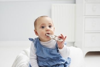 Іграшка-прорізувач Matchstick Monkey Маленька танцююча Мавпочка, сірий (MM-МMT-001) - Pampik - 8