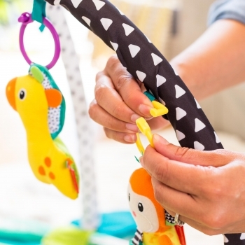 Навісні іграшки Infantino У подорож, 3 шт. (206942I) - Pampik - 8