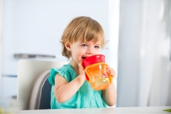 Поїльник-непроливайка Chicco Perfect Cup, 200 мл, помаранчевий (06951.30.02) - Pampik - 3