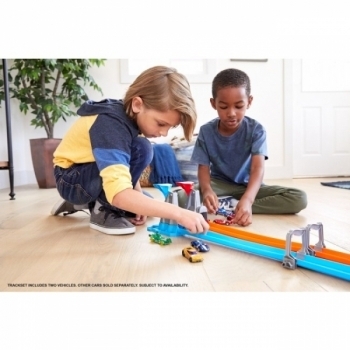 Портативний трек Подвійна петля Hot Wheels (GFH85) - Pampik - 6