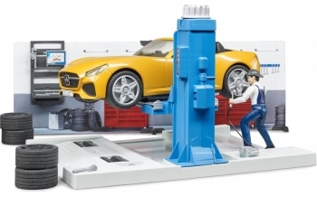 Игровой набор Bruder Авто-мастерская с фигурками и аксессуарами (62110) - Pampik - 2