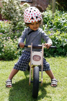 Велосипедний шолом Trybike Coconut, 44-51 см, білий з червоним (COCO 4XS) - Pampik - 6