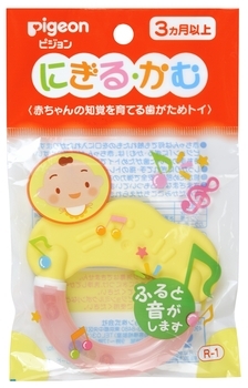 Прорізувач-брязкальце Pigeon, рівень 1 (13190) - Pampik - 2