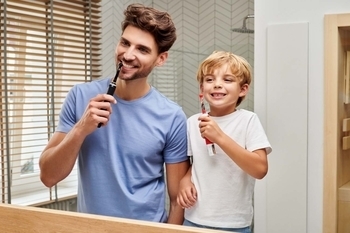 Набір електричних зубних щіток Oral-B Braun Pro 750 & Kids Cars Family Edition - Pampik - 10