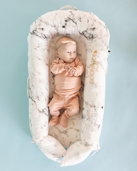 Матрац-кокон DockATot+ Deluxe Carrara Marble, 0-8 міс., світло-сірий - Pampik - 4