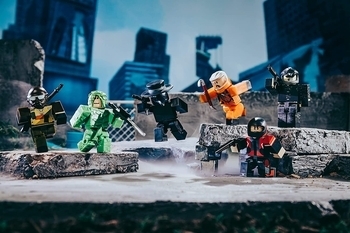 Ігрова колекційна фігурка Jazwares Roblox Multipack Apocalypse Rising 2 W8 (ROB0337) - Pampik - 11