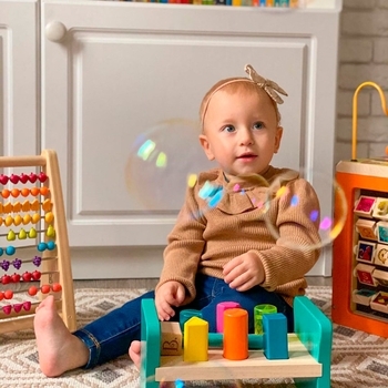 Розвиваюча дерев'яна іграшка-сортер Battat Бум-Бум (BX1762Z) - Pampik - 6