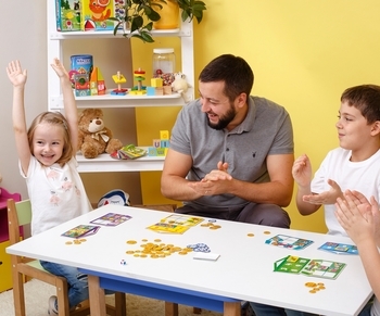 Настільна гра Vladi Toys Граємо у крамничку, укр. (VT2312-06) - Pampik - 7