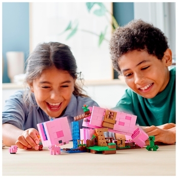 Конструктор LEGO Minecraft Будинок-свиня, 490 дет. (21170) - Pampik - 3