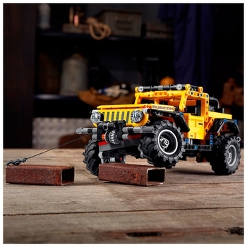 Конструктор LEGO Technic Jeep® Wrangler, 665 дет. (42122) - Pampik - 6
