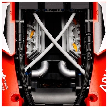 Конструктор LEGO Technic Ferrari 488 GTE AF Corse 51, 1677 дет. (42125) - Pampik - 13