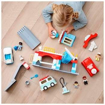 Конструктор LEGO DUPLO Гараж і автомийка, 112 деталей (10948) - Pampik - 9