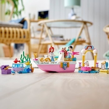 Конструктор LEGO Disney Princess Святковий корабель Аріель, 114 дет. (43191) - Pampik - 8