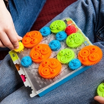 Головоломка Fat Brain Toys Crankity Різнокольорові шестерінки (F140ML) - Pampik - 11