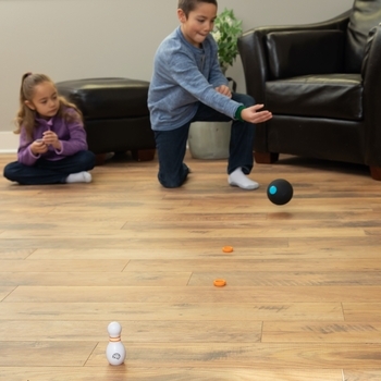 Ігровий набір Fat Brain Toys CurveBowl Боулінг (F271ML) - Pampik - 10