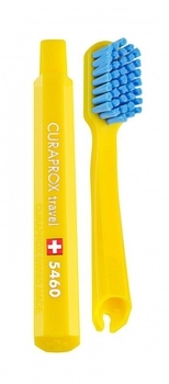 Дорожній набір для догляду за ротовою порожниною Curaprox Travel Set Pink: Розкладна щітка CS5460 Ultra Soft + Зубна паста Be You 10 мл + Йоржики + Тревел-кейс - Pampik - 2