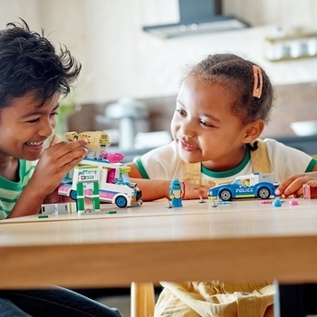 Конструктор LEGO City Погоня поліції за вантажівкою з морозивом, 317 деталей (60314) - Pampik - 6