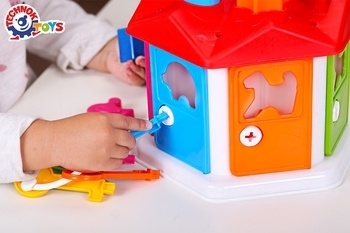 Игрушка-сортер ТехноК Умный малыш Домик (2438) - Pampik - 6