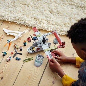 Конструктор LEGO Jurassic World Напад кетцалькоатля на літак (76947) - Pampik - 10