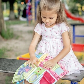 Розвиваюча іграшка Масік Будиночок-сумочка (МС 040702-01) - Pampik - 9