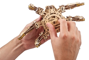 Механічний 3D-пазл Ukrainian Gears Гексапод Дослідник, 388 ел. (70158) - Pampik - 2