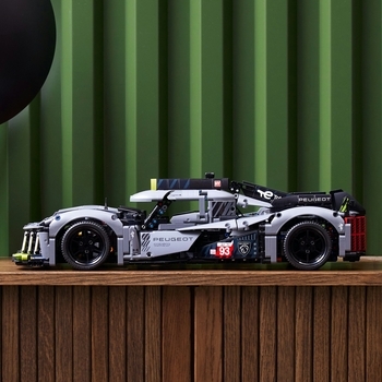 Конструктор LEGO Technic PEUGEOT 9X8 24H Le Mans Hybrid Hypercar, 1775 елементів (42156) - Pampik - 4