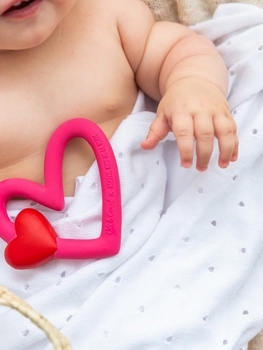 Іграшка-прорізувач Oli&Carol Серце Агата (L-AGATHA-HEART) - Pampik - 4