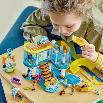 Конструктор LEGO Friends Морской спасательный центр, 376 деталей (41736) - Pampik - 8