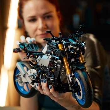 Конструктор LEGO Technic Yamaha MT-10 SP, 1478 деталей (42159) - Pampik - 5
