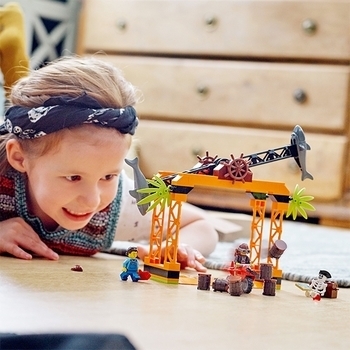 Конструктор LEGO City Stuntz Каскадерське завдання "Напад Акули", 122 деталі (60342) - Pampik - 8