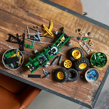 Конструктор LEGO Technic Трелювальний трактор "John Deere" 948L-II, 1492 деталі (42157) - Pampik - 4