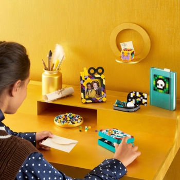 Конструктор LEGO DOTS Гоґвортс. Настільний комплект, 856 деталей (41811) - Pampik - 2