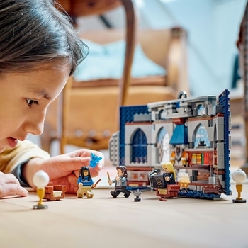 Конструктор LEGO Harry Potter Прапор гуртожитку Рейвенклов, 305 деталей (76411) - Pampik - 2