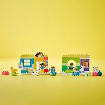 Конструктор LEGO DUPLO Будні в дитячому садку, 67 деталей (10992) - Pampik - 5